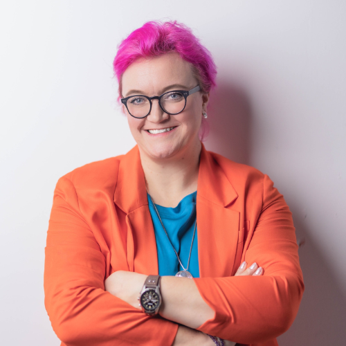 Doro_Leinung.png__PID:b451ef66-6a4c-4455-bbba-8fa960abe87a